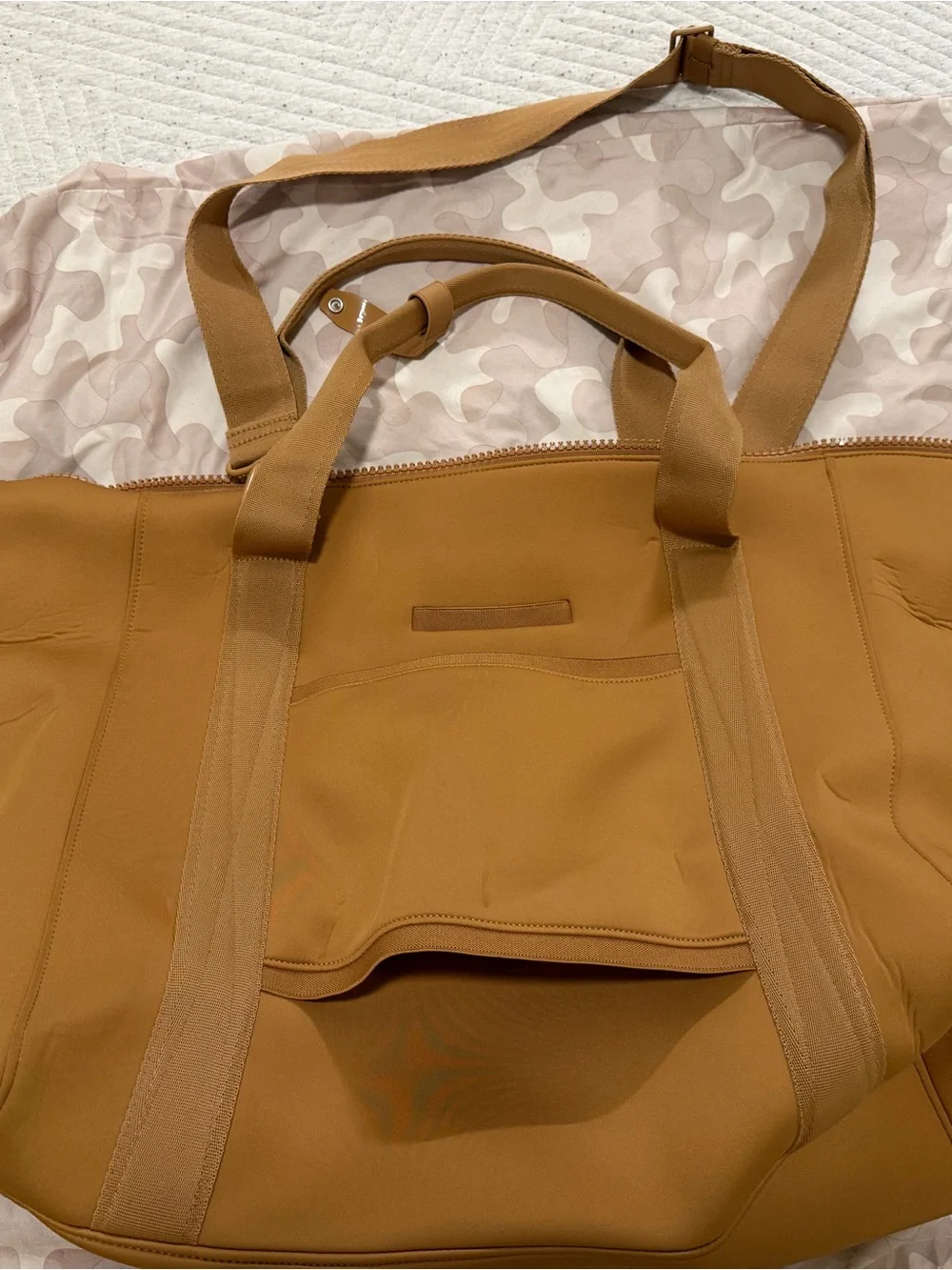 Dagne Dover Landon Carryall in Camel, Extra Large